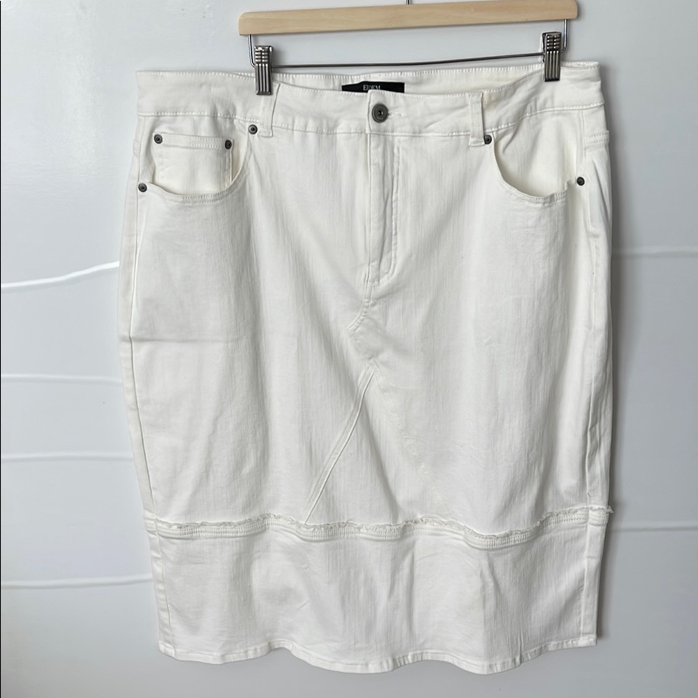Special Collab Erdem x Universal Standard White Denim Skirt